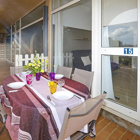 Piscine Lägenhet Prunete