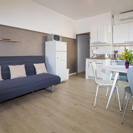 Apartment Piscine *